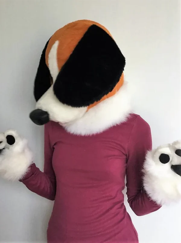 Beagle dog fursuit head, hand paws and tail 4"9 (145cm)-5"9 (176cm) - Image 6